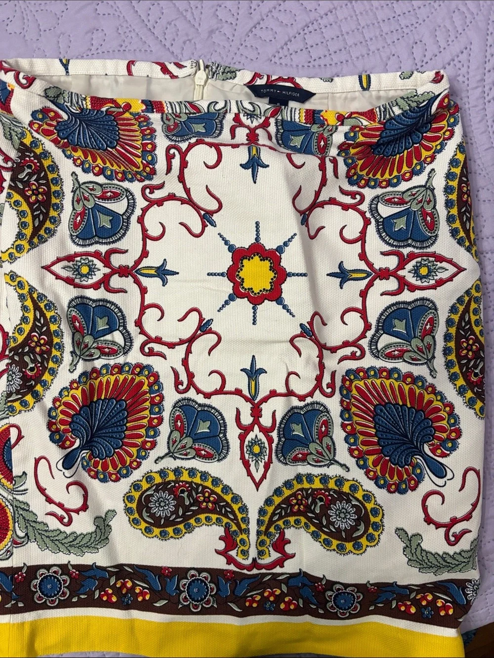 Tommy Hilfiger White Paisley Medallion Mini Skirt with Yellow Hem